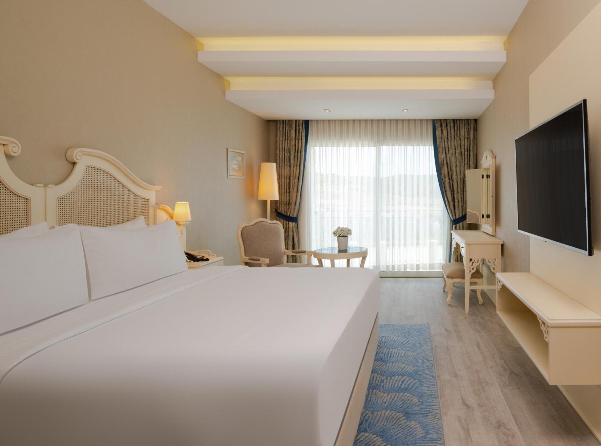 Dolce By Wyndham Cesme Alaçatı Ngoại thất bức ảnh