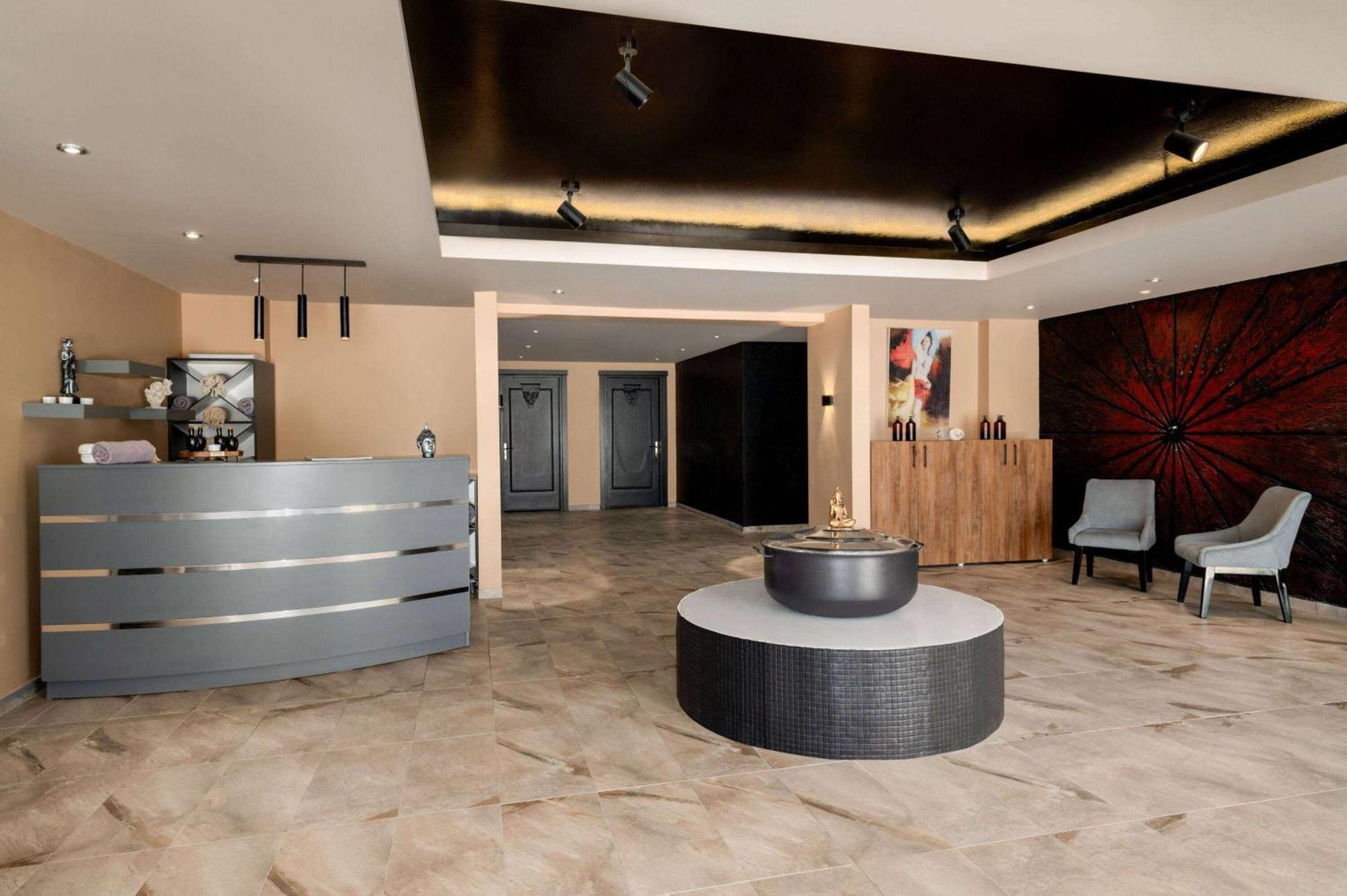 Dolce By Wyndham Cesme Alaçatı Ngoại thất bức ảnh