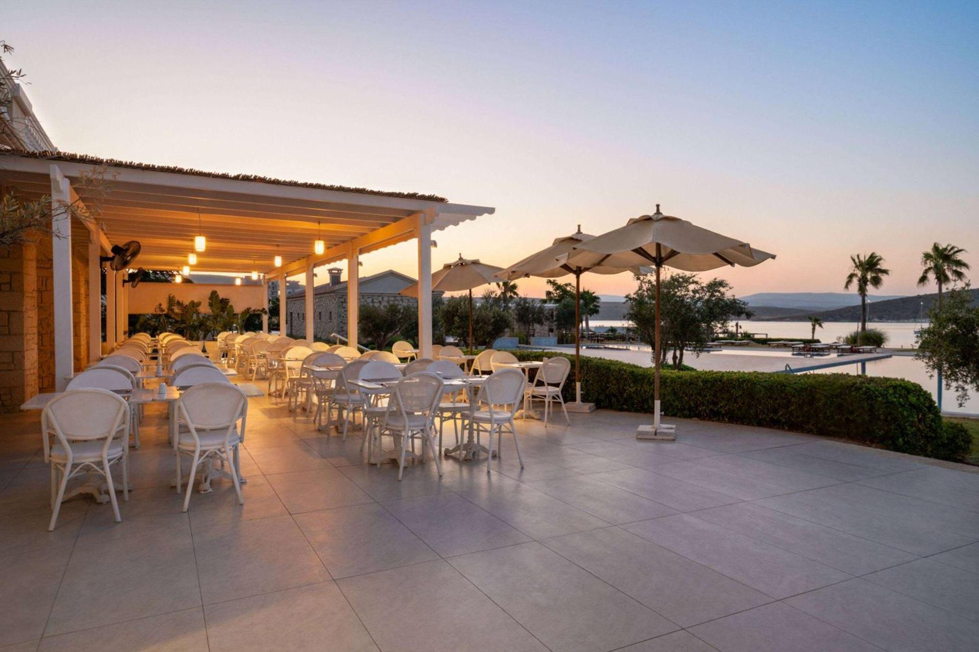 Dolce By Wyndham Cesme Alaçatı Ngoại thất bức ảnh