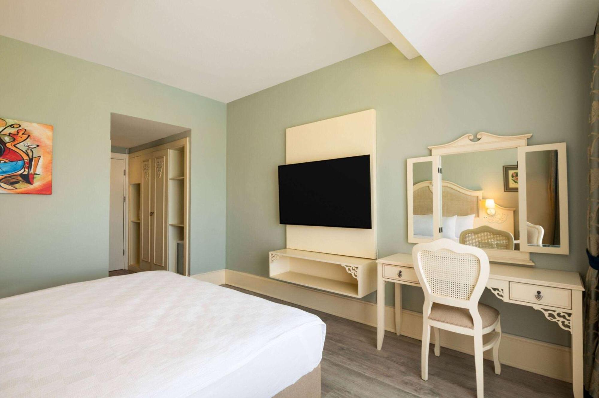 Dolce By Wyndham Cesme Alaçatı Ngoại thất bức ảnh